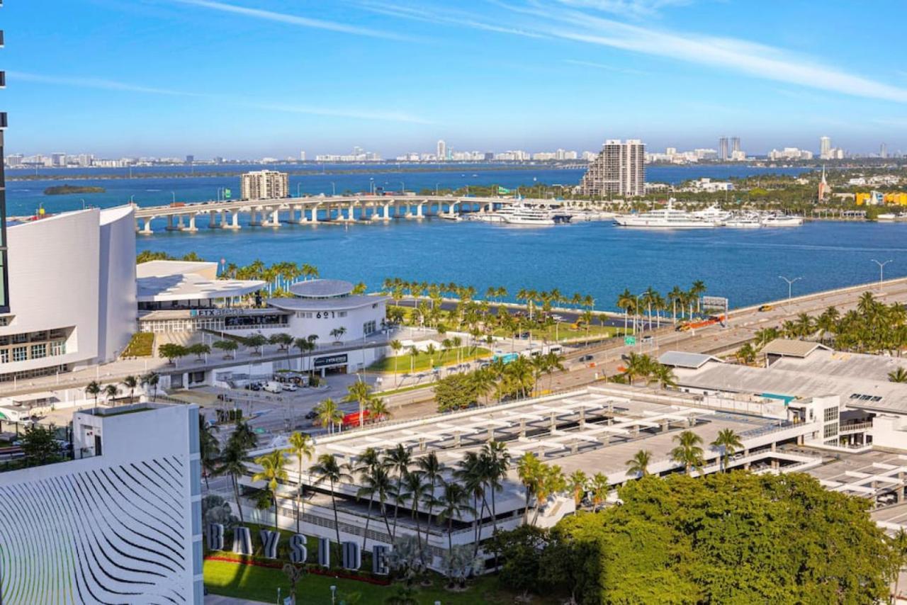 Corner Condo W/ Unrivaled Views Miami Extérieur photo