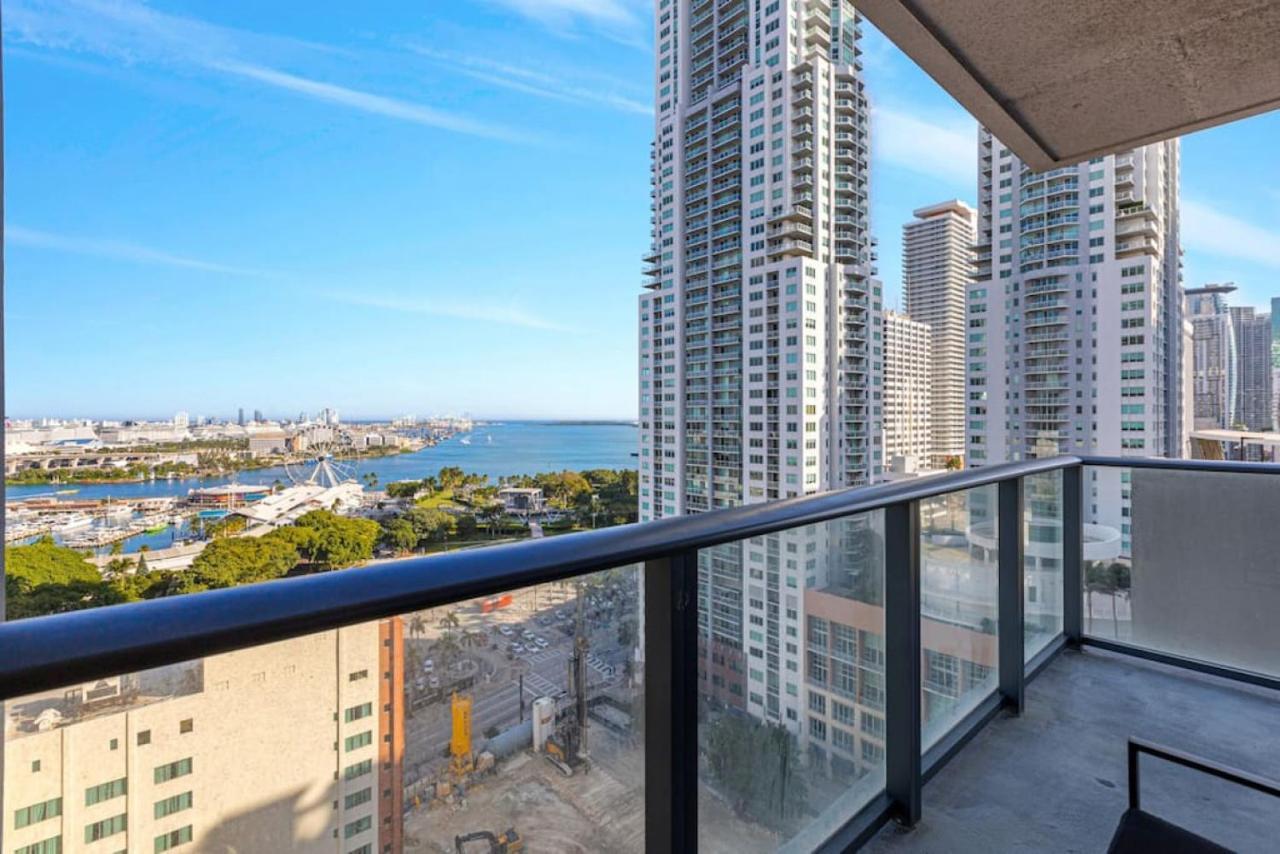 Corner Condo W/ Unrivaled Views Miami Extérieur photo